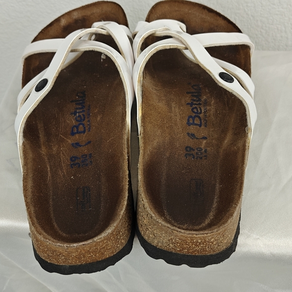 Betula by Birkenstock Soft Footbed Sandal Size 39 / US 8N White Patent Leather - Picture 7 of 11